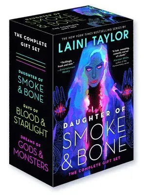 Daughter of Smoke & Bone: The Complete Gift Set