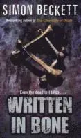 Written in Bone. Simon Beckett