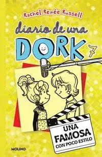Una Famosa Con Poco Estilo / Dork Diaries: Tales from a Not-So-Glam TV Star