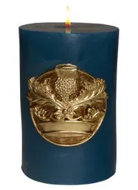 Outlander Sculpted Insignia Candle