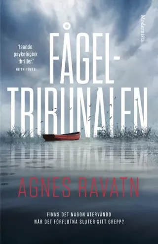 Reflektioner I Ett Gyllene Öga